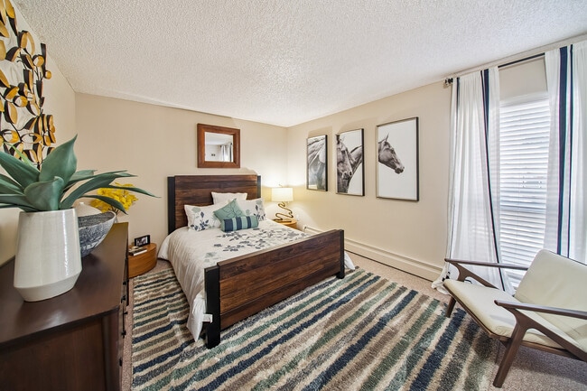 Foto del edificio - ReNew Pinehurst