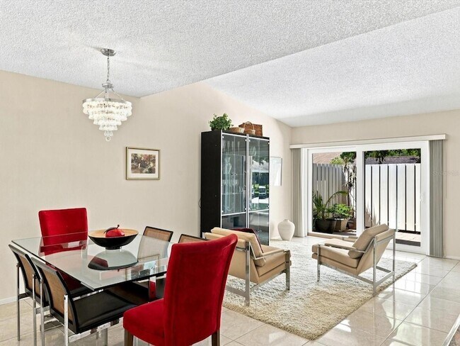 Building Photo - 3450 Tallywood Ln