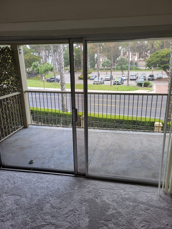 Building Photo - 562 Ebbtide Cir