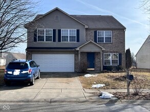 Building Photo - 713 Hollowood Ln