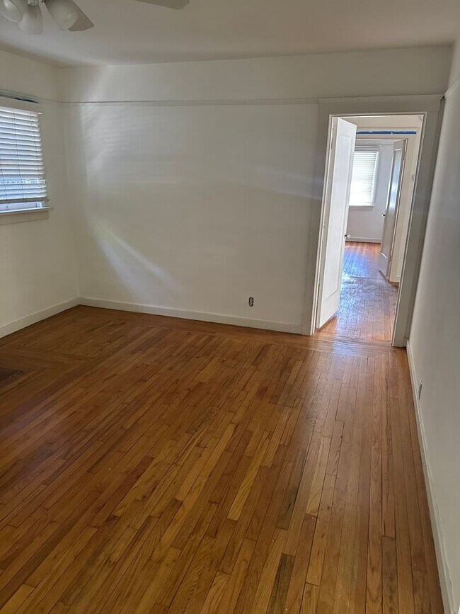 Foto del edificio - 520-520 Sycamore Ave