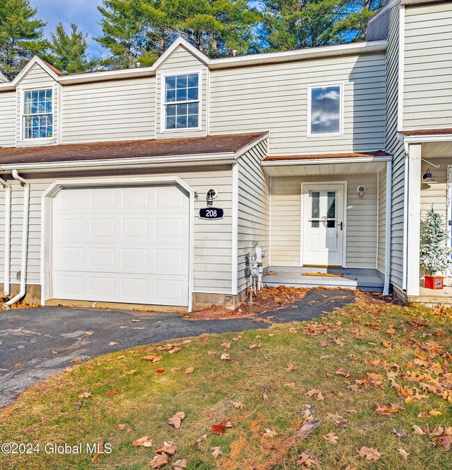 Building Photo - 208 Whitetail Ct