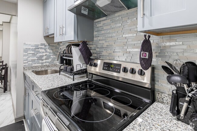 1HAB, 1BA - Cocina - Orchard Acres Apartments 0.1 mile from Campus
