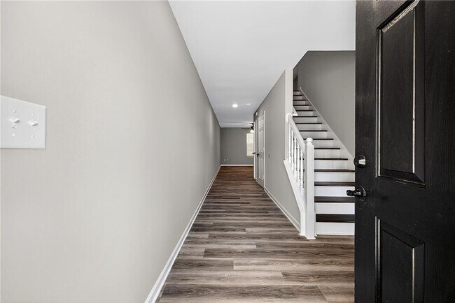 Foto del edificio - 1065 Maple Valley Ct