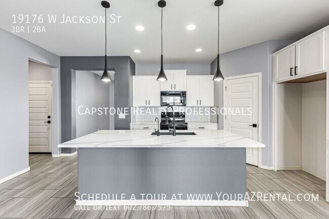 Building Photo - 19176 W Jackson St