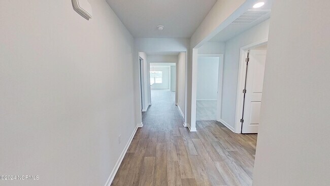 Building Photo - 4744 Scaup Wy