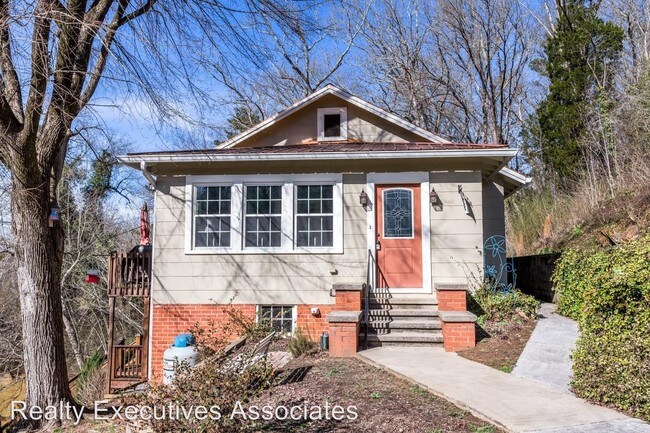 Foto del edificio - 2925 Louisville Boatdock Rd