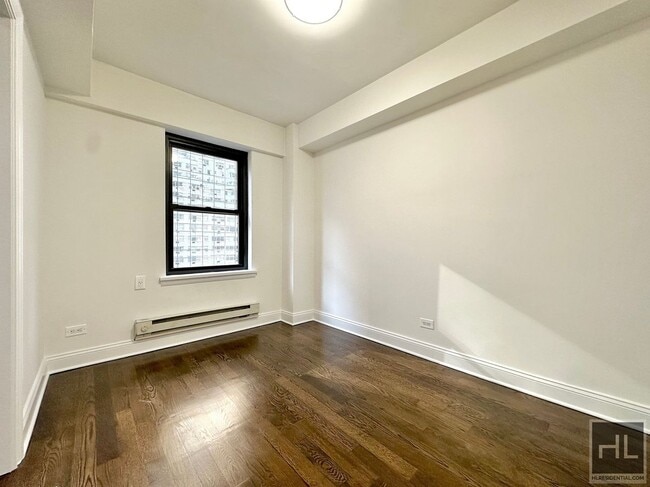 Building Photo - EAST 57 STREET