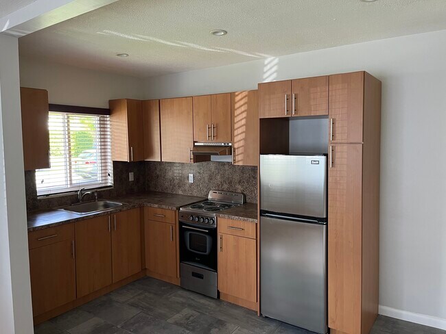 Foto del edificio - 3452 SW 16th St