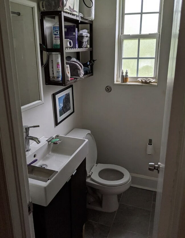 Baño - 1701 Pepper Dr