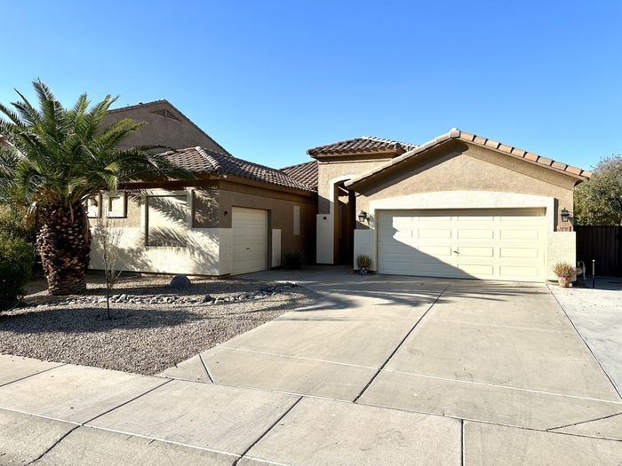 Primary Photo - Updated single level home in Peterson Farms.