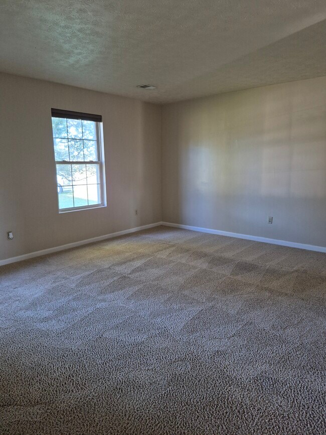 Foto del edificio - 991 Charlie Norris Rd