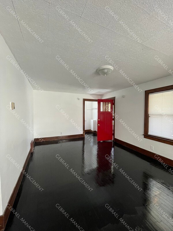 Building Photo - 1115 Porter St