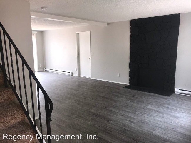 Foto del edificio - 8737-8756 SE Henderson Dr