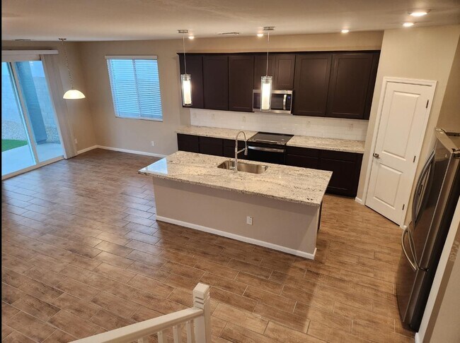 Building Photo - 17867 W Monte Lindo Ln
