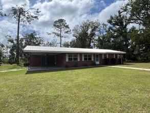 Building Photo - 15594 Co Rd 136