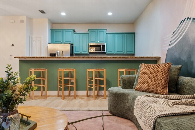 Building Photo - 8883 Candy Palm Rd