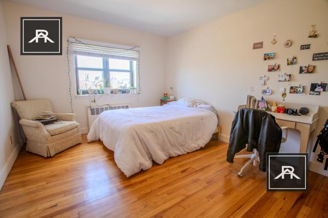 Foto del edificio - 2 bedroom in Brookline MA 02446