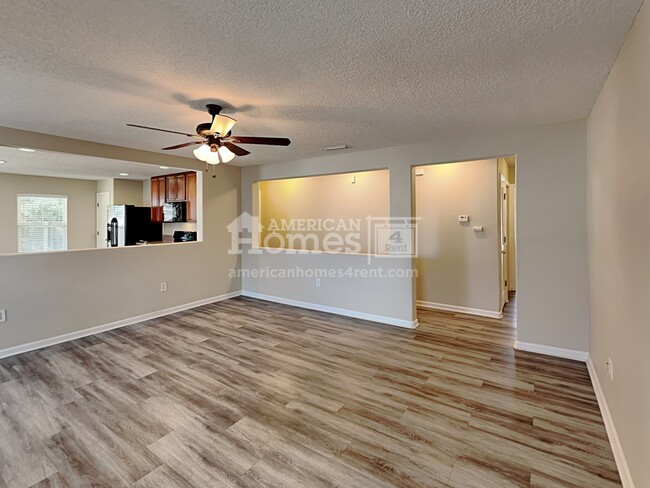 Building Photo - 76163 Long Pond Loop