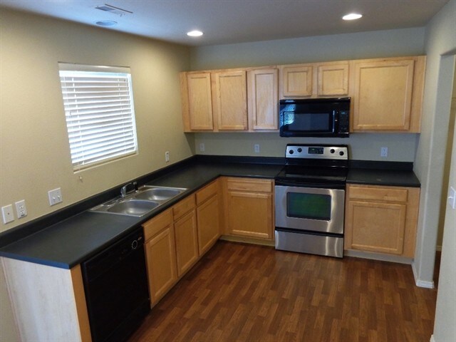 Building Photo - 235 S Spanish Fields Drive