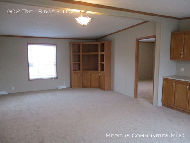 Building Photo - 902 Trey Ridge