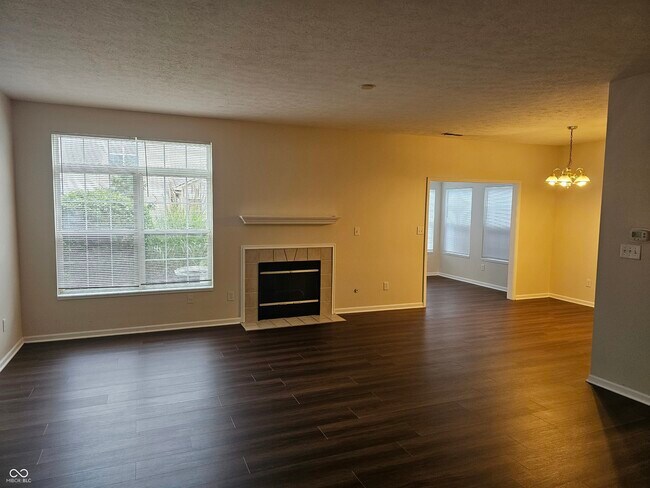 Building Photo - 7043 Gavin Dr