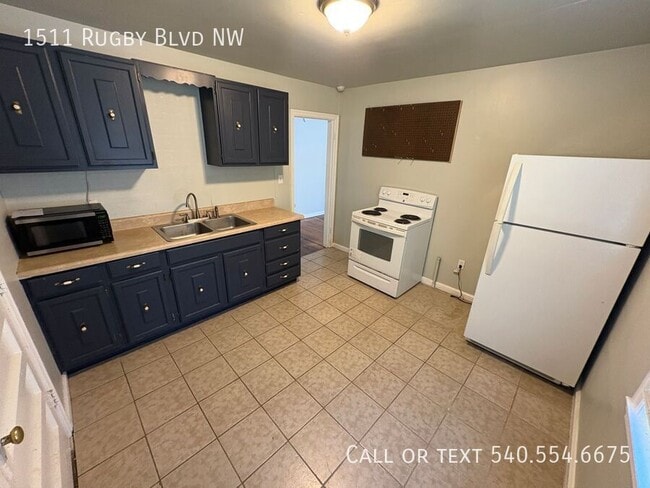 Foto del edificio - 1511 Rugby Blvd NW