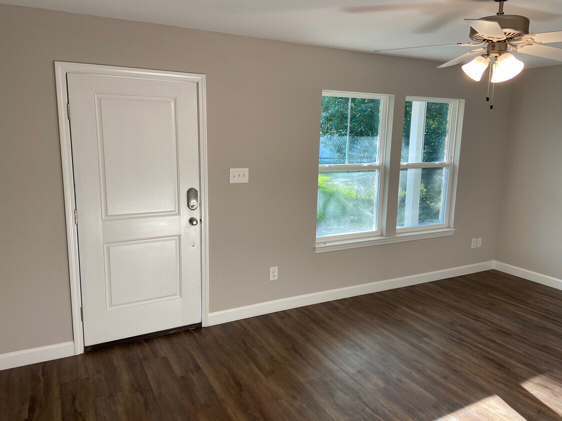 Foto principal - 25133 Chestnut St