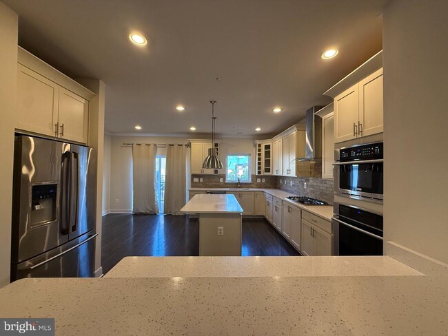 Building Photo - 189 Green Poplar Loop