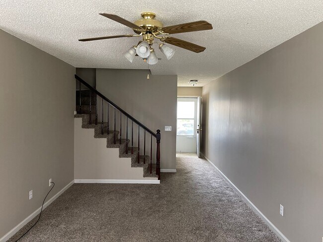 Foto del edificio - Quail Cove - Lawn Care & Pest Control Incl...