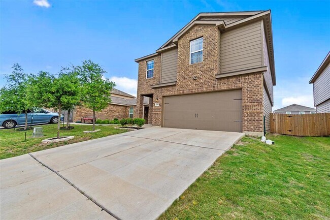 Building Photo - 1461 Amy Dr