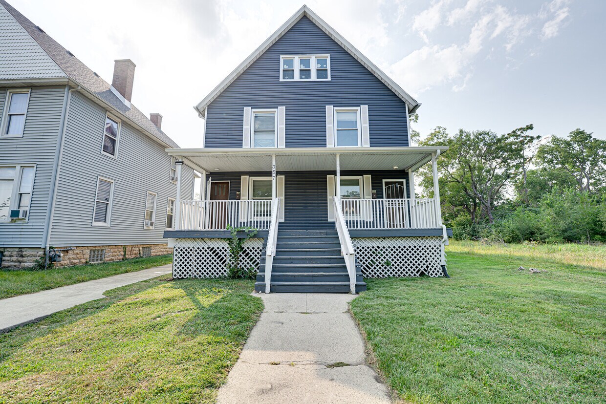 Foto principal - 355 Union St