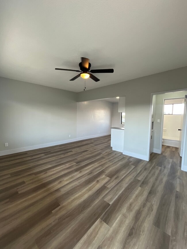 Photo - 8029 S Hoover St Apartment