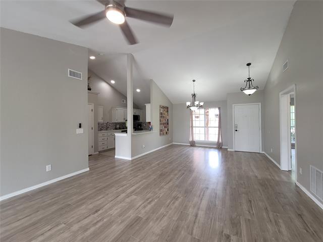 Building Photo - 608 Concho Dr