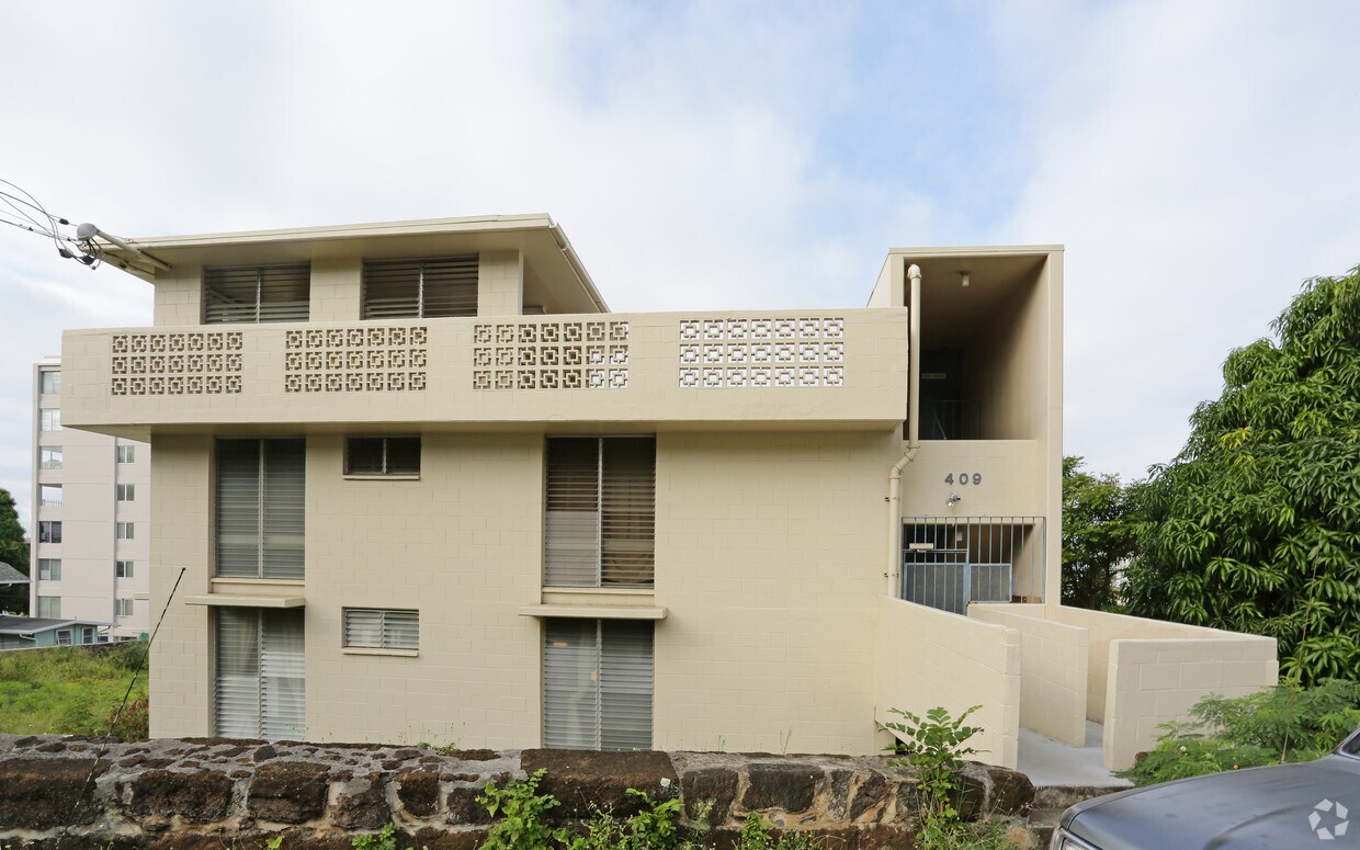 Foto del edificio - Kaneda Courts