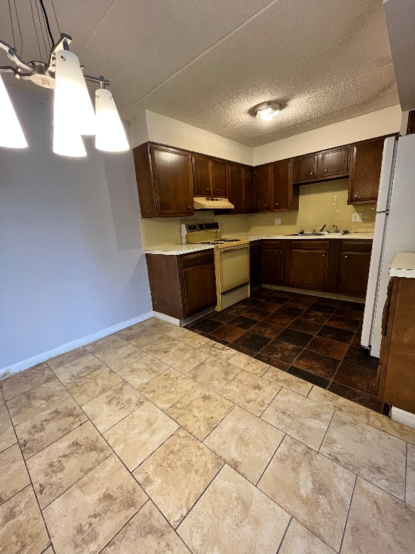 Building Photo - 716 N Sprigg St