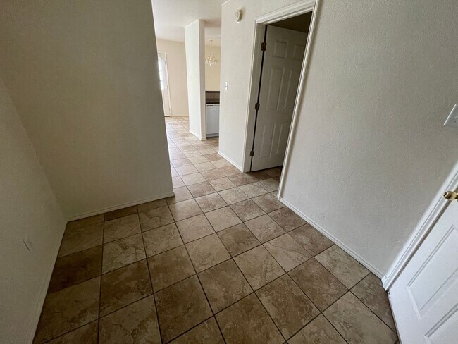 Building Photo - 3804 Wind Court