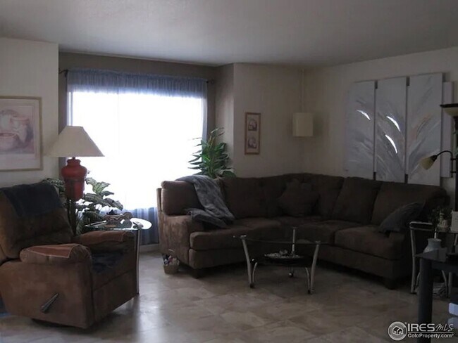 Foto del edificio - 3 Bed, 2.5 Bath in the heart of Loveland