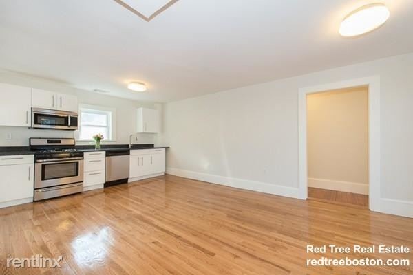 Building Photo - 4 br, 1 bath Apartment - 5-7 Riverside Pl