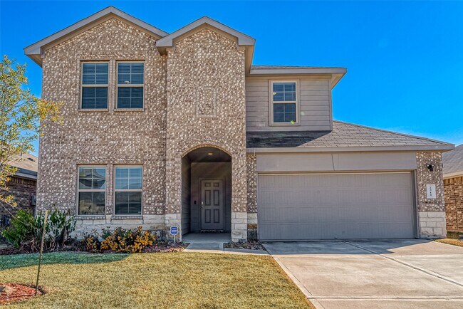 Building Photo - 2318 Georgina Falls Dr