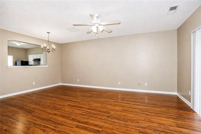 Foto del edificio - 2254 Bigwood Trail