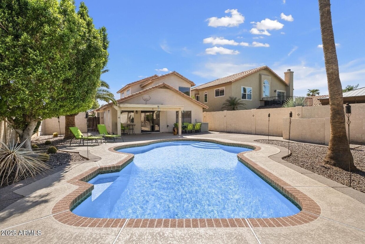 Foto principal - 5960 E Phelps Rd