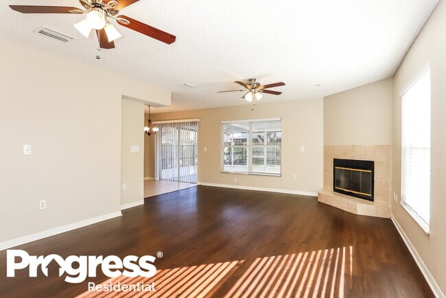 Foto del edificio - 741 Burlwood St