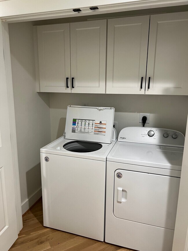 Laundry (washer & dryer included) - 10 W 1st Ave