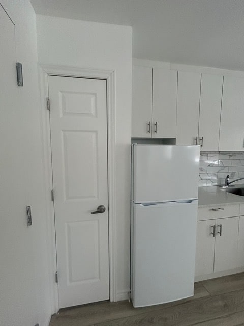 Building Photo - 630 Cummings Ave