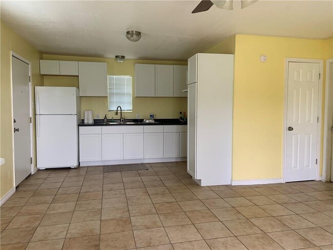 Foto del edificio - 322 N 7th St