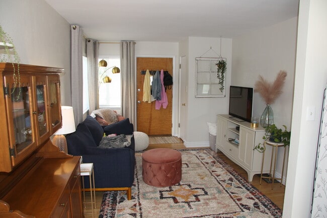 Photo - 2295 N Depew St House