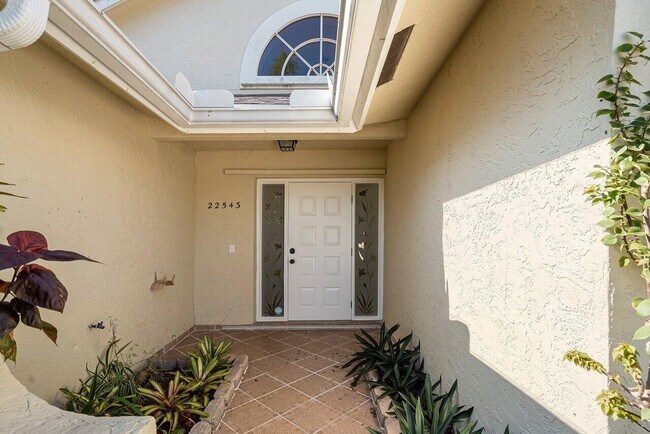 Foto del edificio - 22543 Grouper Ct