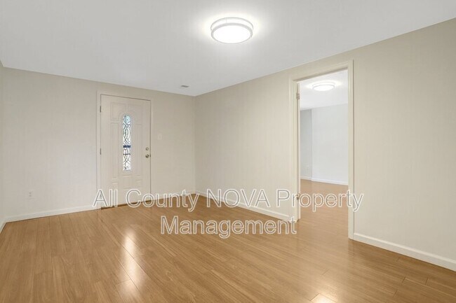 Foto del edificio - 3353 Ardley Ct