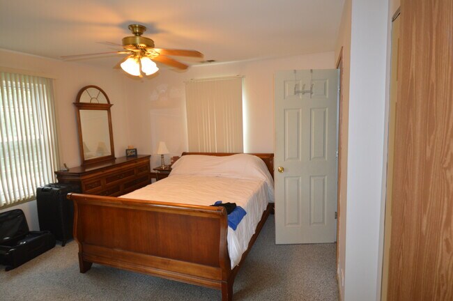 Foto del edificio - 641 Hapsfield Ln